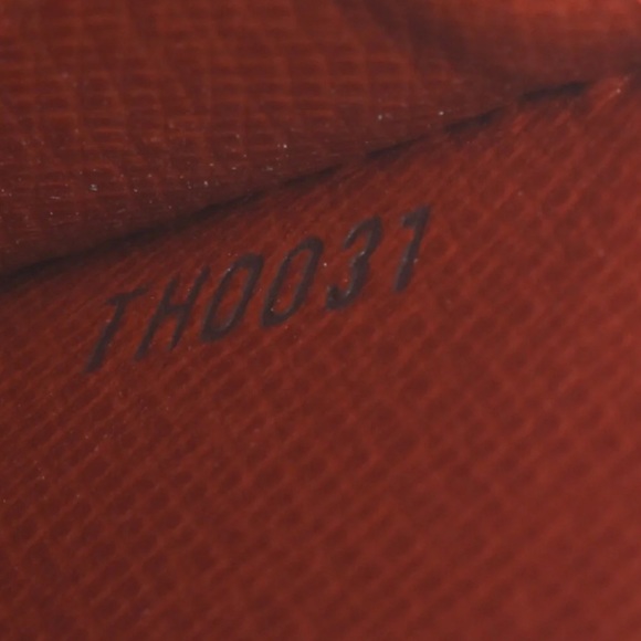 LOUIS VUITTON Tribeca Carre⚜️ - Picture 7 of 15